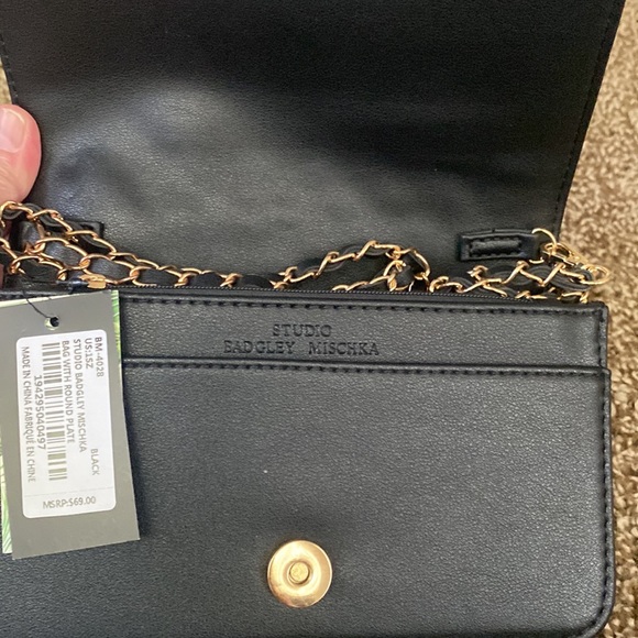 NWT STUDIO BADGLEY MISCHKA vegan leather black purse retail $69 - Picture 4 of 10